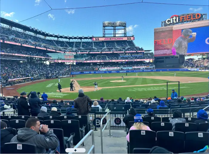 What premium seats are like at Mets games with young kids: Inside Clover Home Plate Club