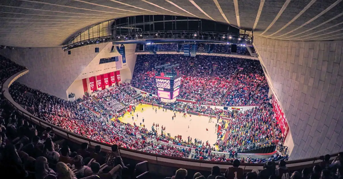 Find the Best Seats at a Basketball Game