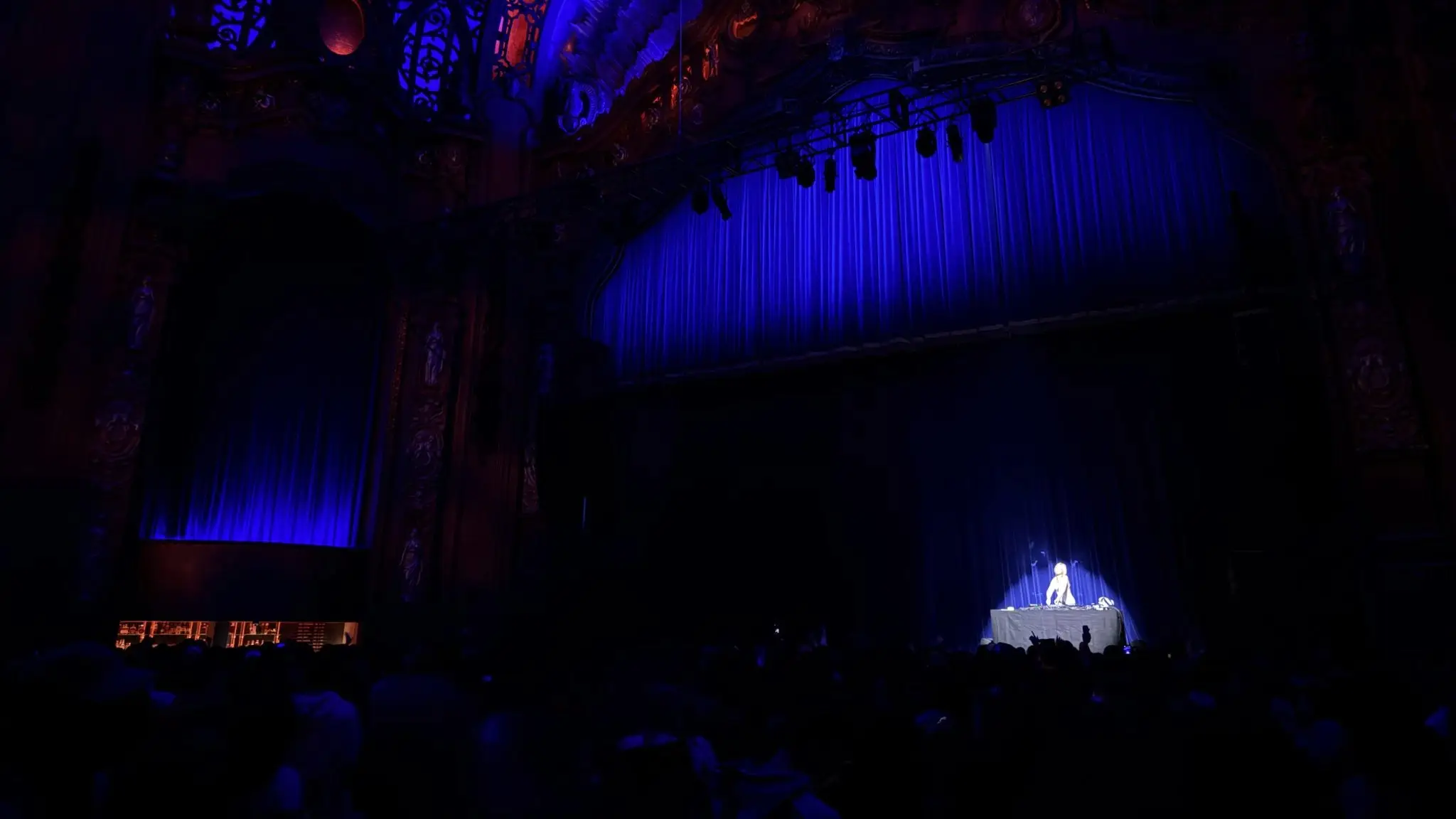 tinashe-front-row-1