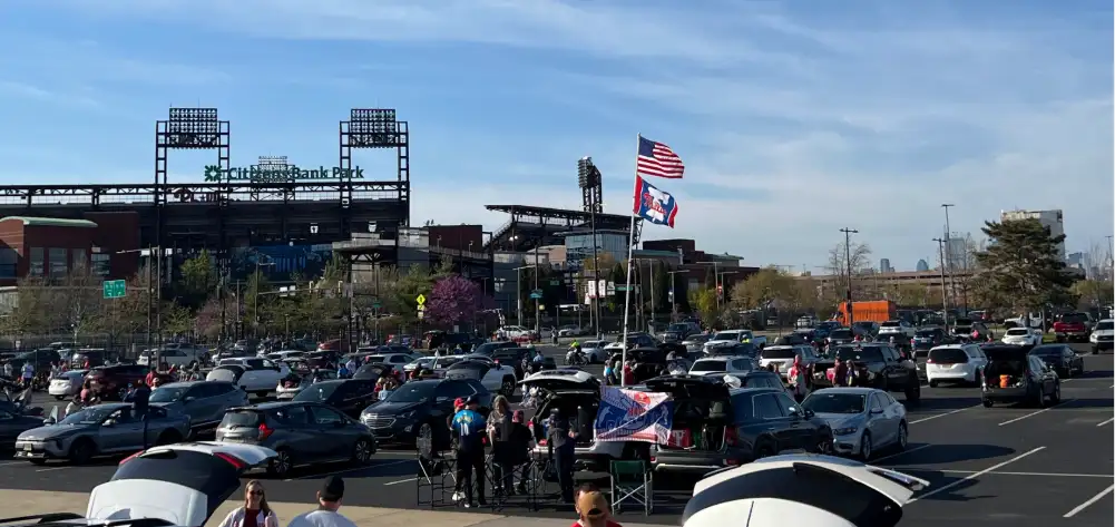 Phillies tailgating Front Row