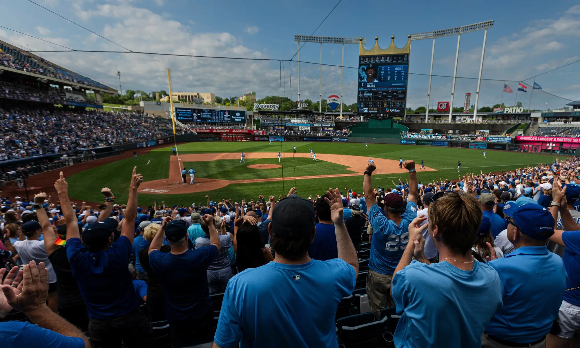Kauffman Stadium fan guide: Best seats, what to eat and other Royals game tips