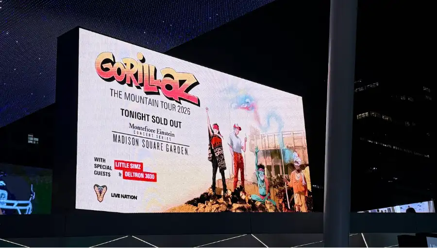 Gorillaz Front Row