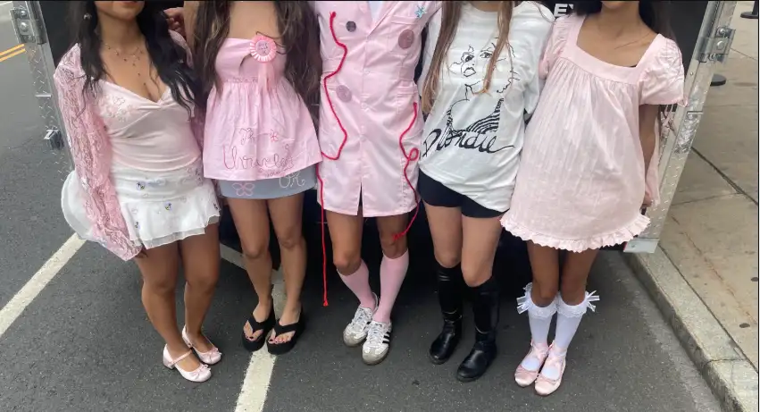Olivia Rodrigo Front Row
