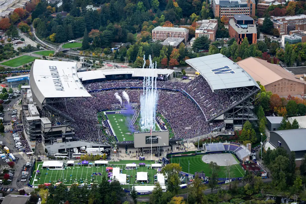 Husky Stadium: SeatGeek’s Complete Guide to Events at Husky Stadium in Seattle, Washington