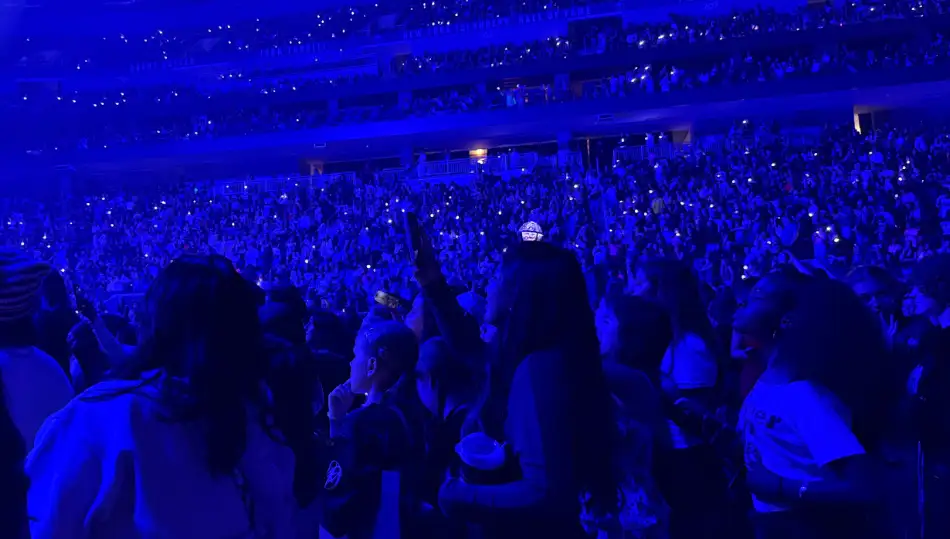 KATSEYE Front Row