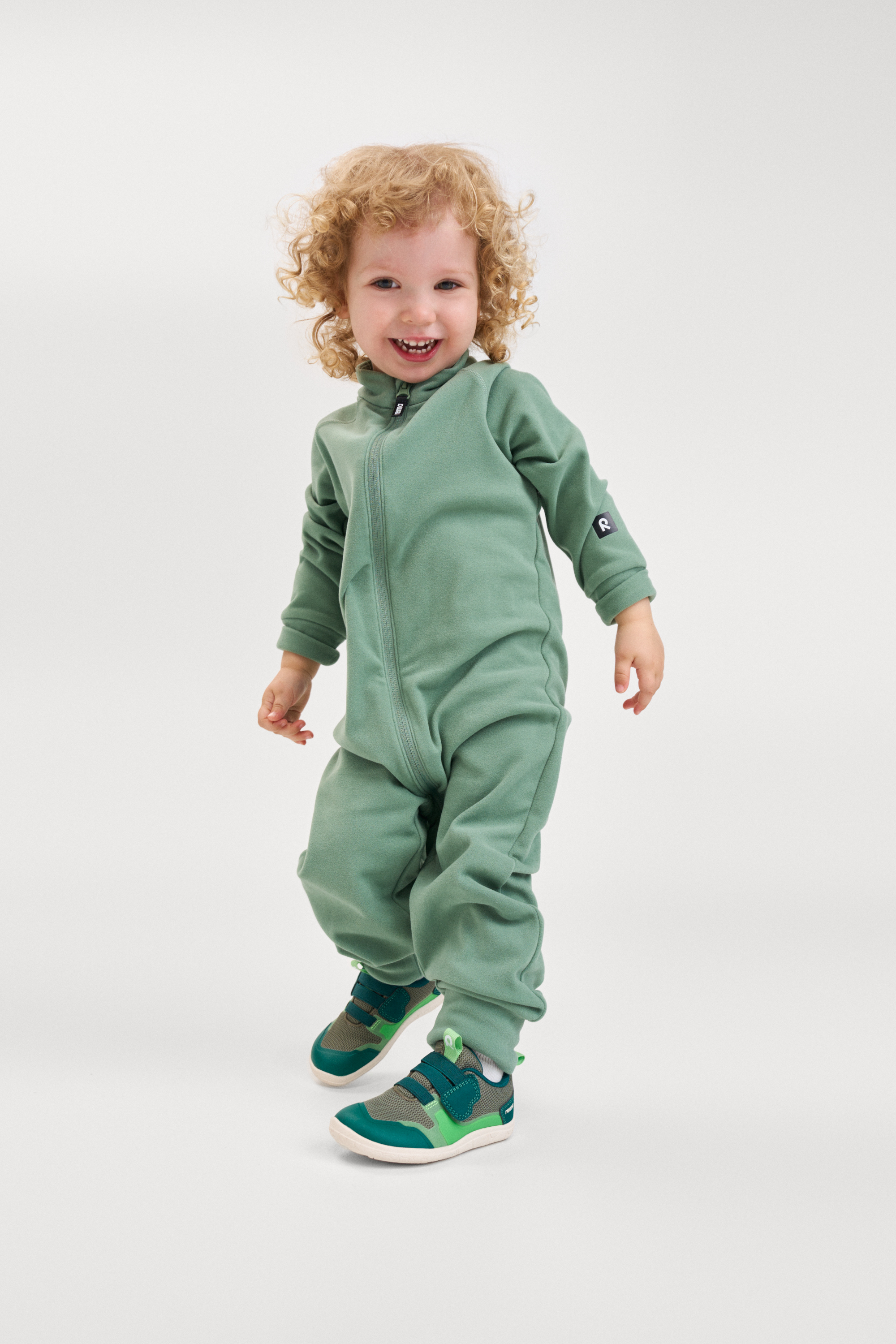 MOOMIN reima ジャンプスーツ　4T Reima Toddlers' softshell outdoor jumpsuit Moomin Skyddad