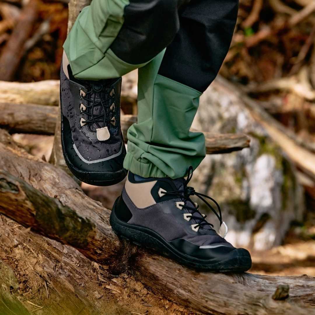 EA25 Collection Highlight - Hiking Shoes - Barefoot Shoes Focus