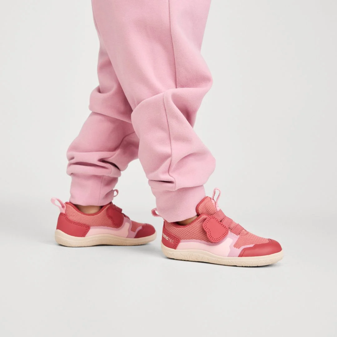 EA26 Homepage - Slotted Section - Barefoot shoes