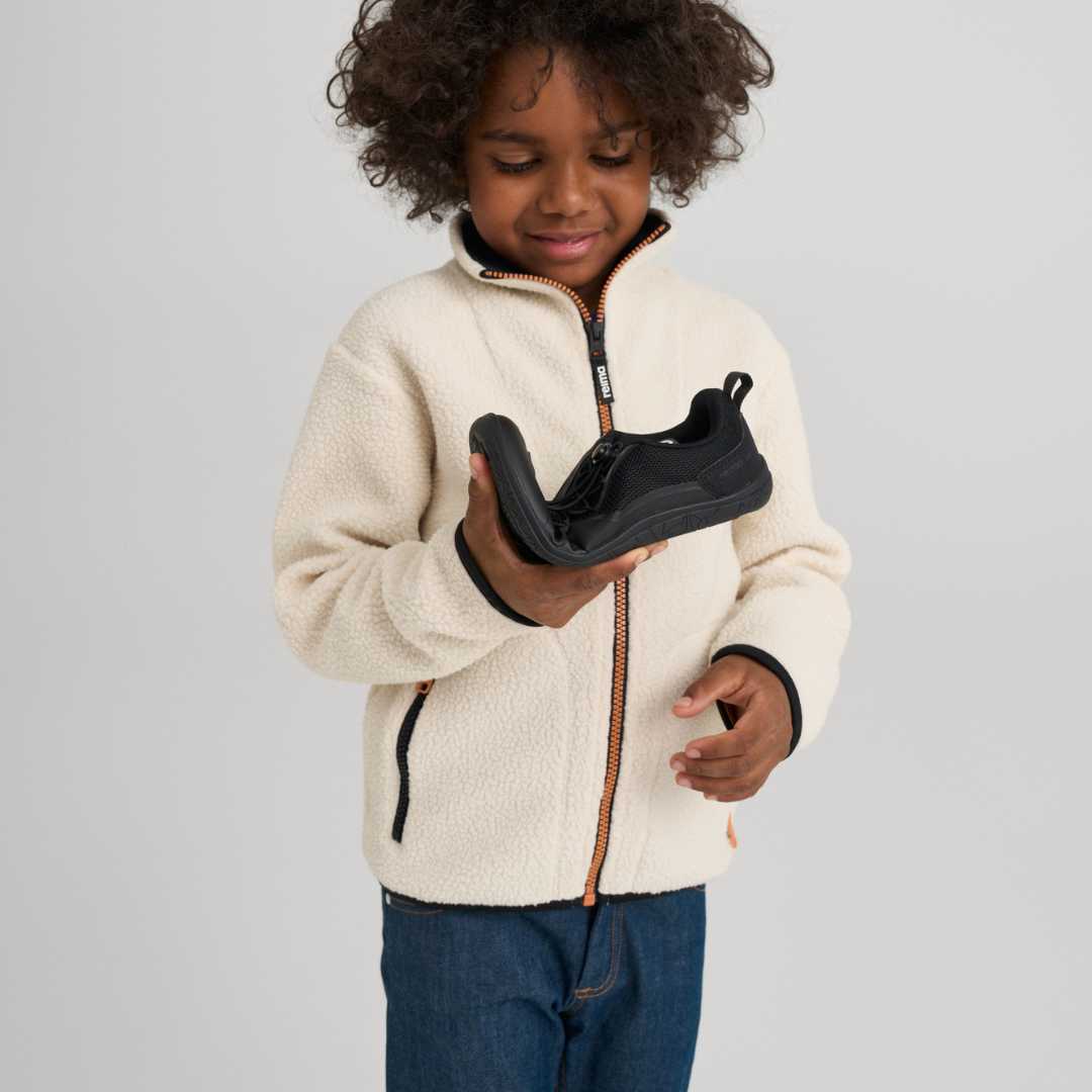 NA Blog - The Ultimate Barefoot Shoe Fit Guide - Slotted Section - Snug but not tight, light & breathable