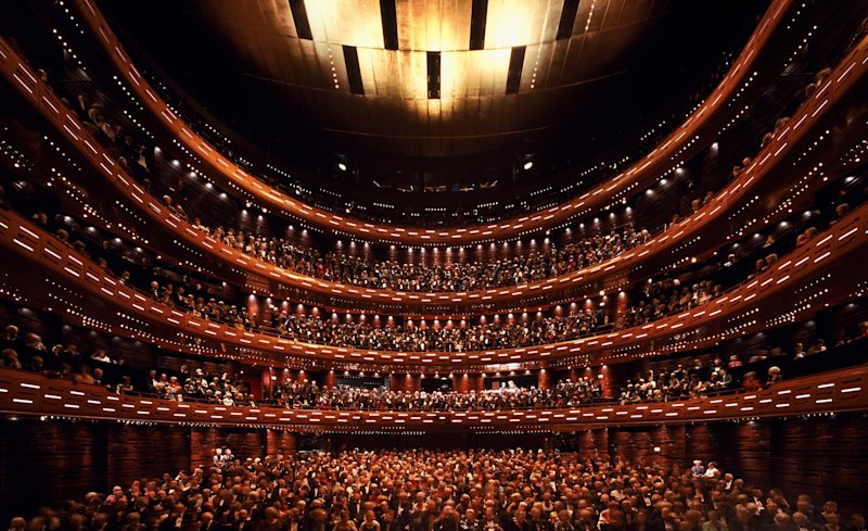 Copenhagen Operaen audience 