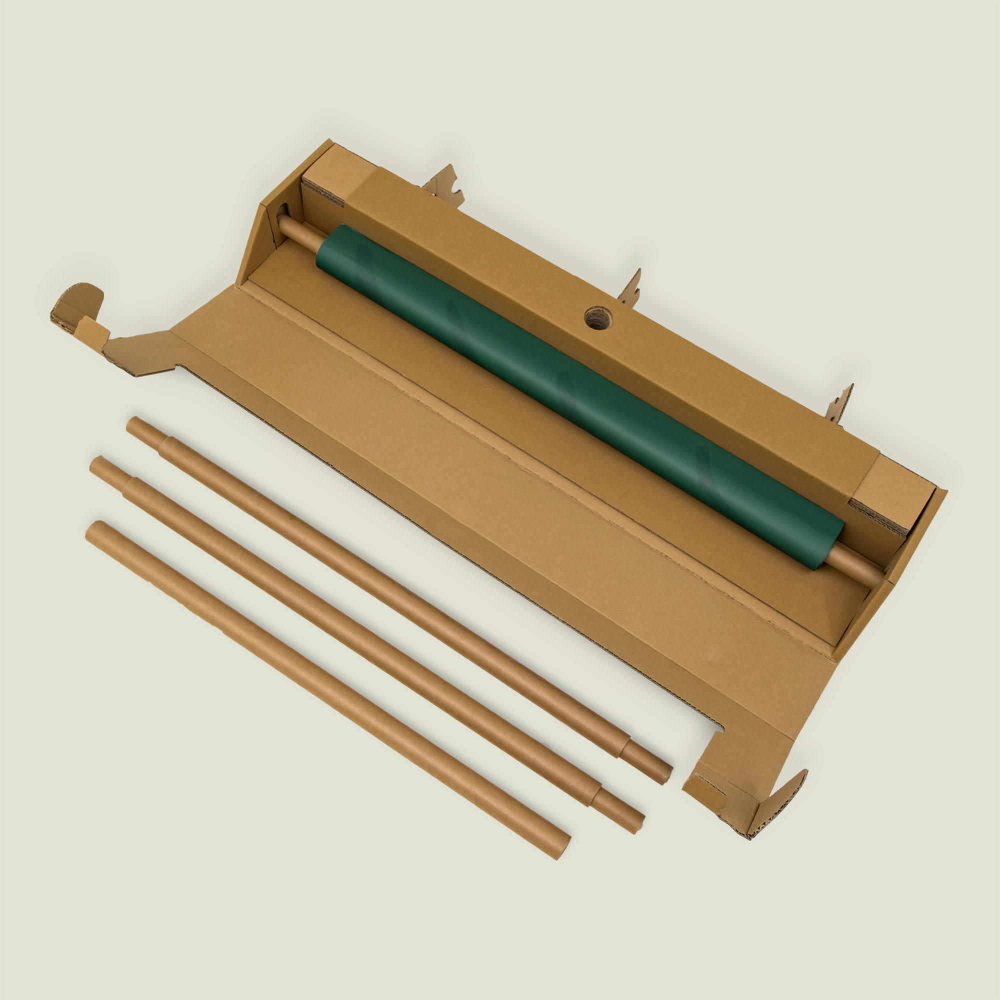 Kartonnen roll-up banner totaal uit elkaar