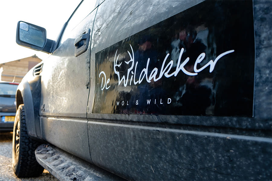 autosticker-met-logo