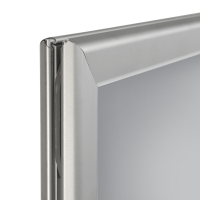 Zilver geanodiseerd aluminium en kunststof