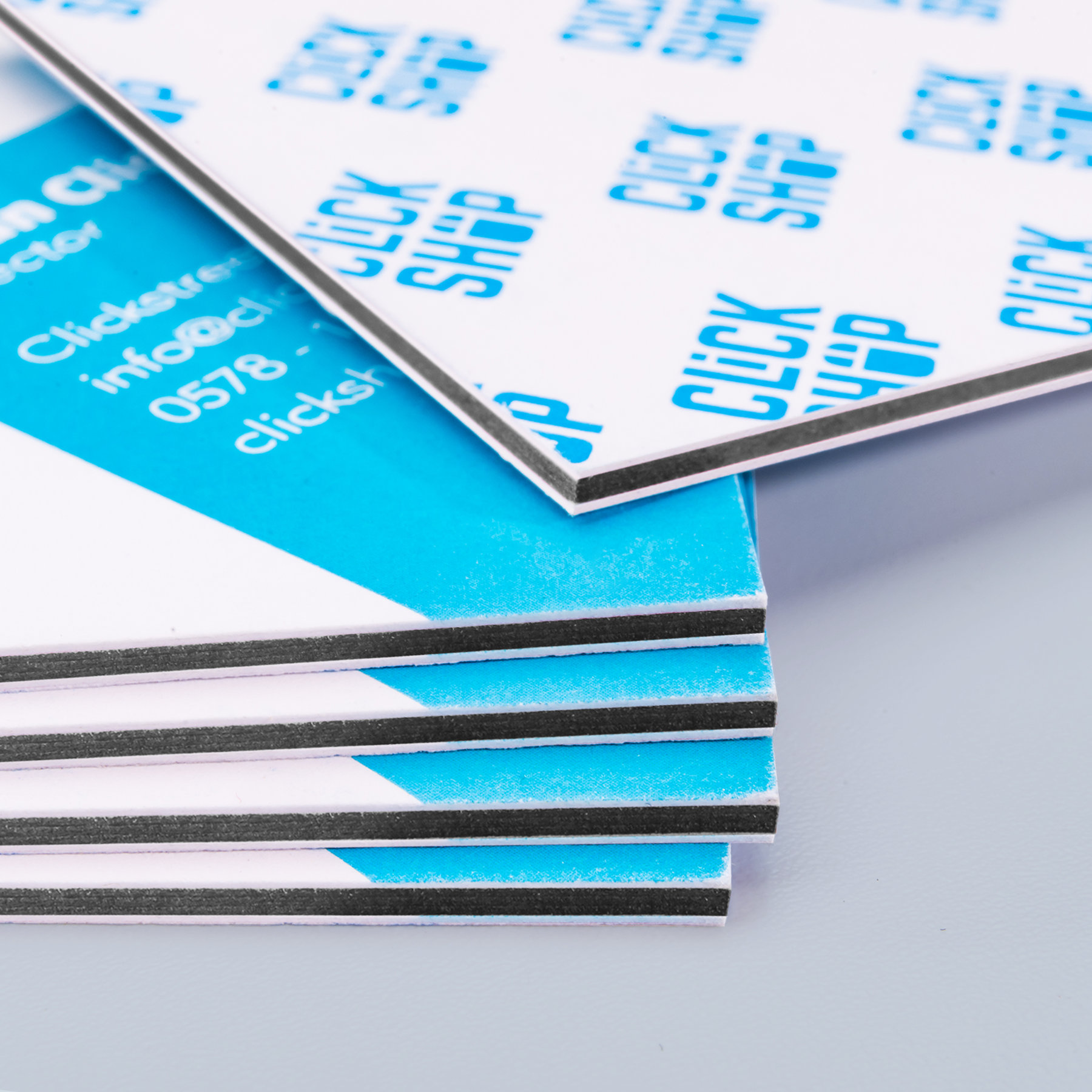 Visitekaartje gekleurde kern zwart