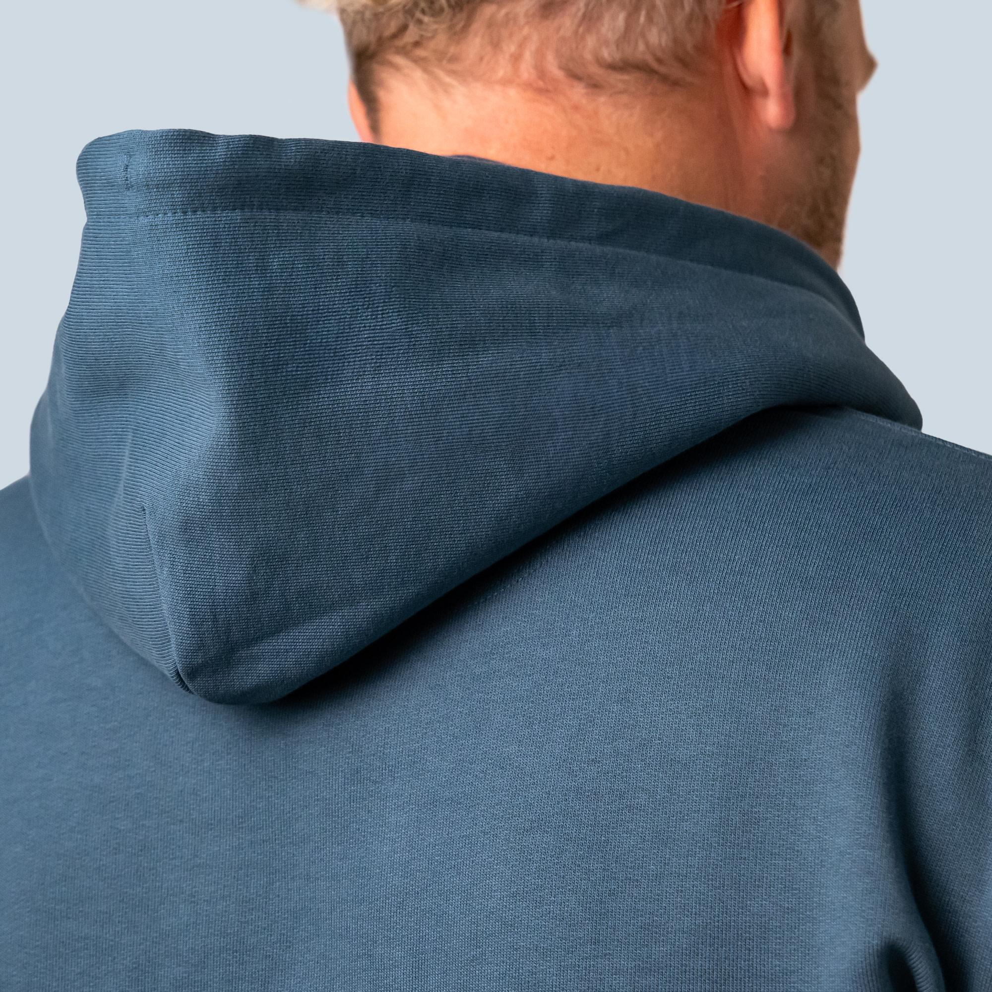 Duurzame-Hoodie-met-rits-muts