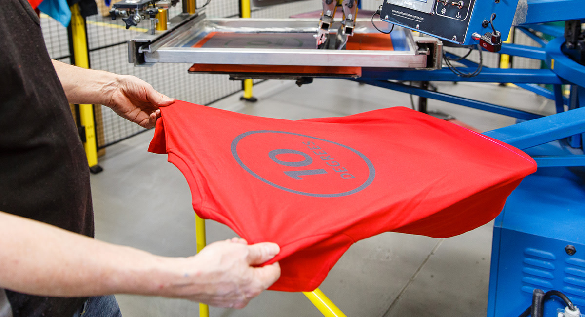 afb medewerkers-merkdragers-kleding-bedrukken-2