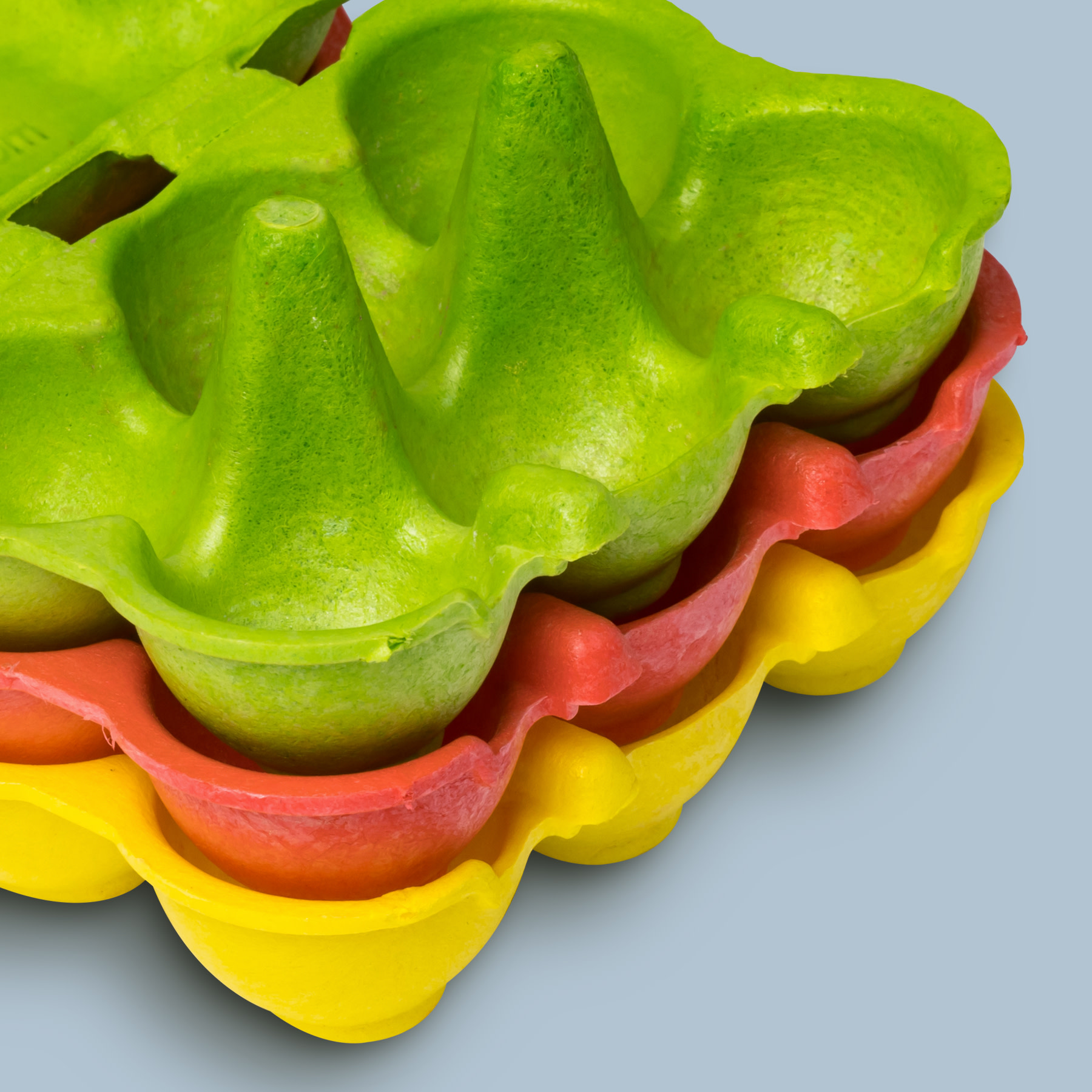 Eierdoosje-groen-rood-geel