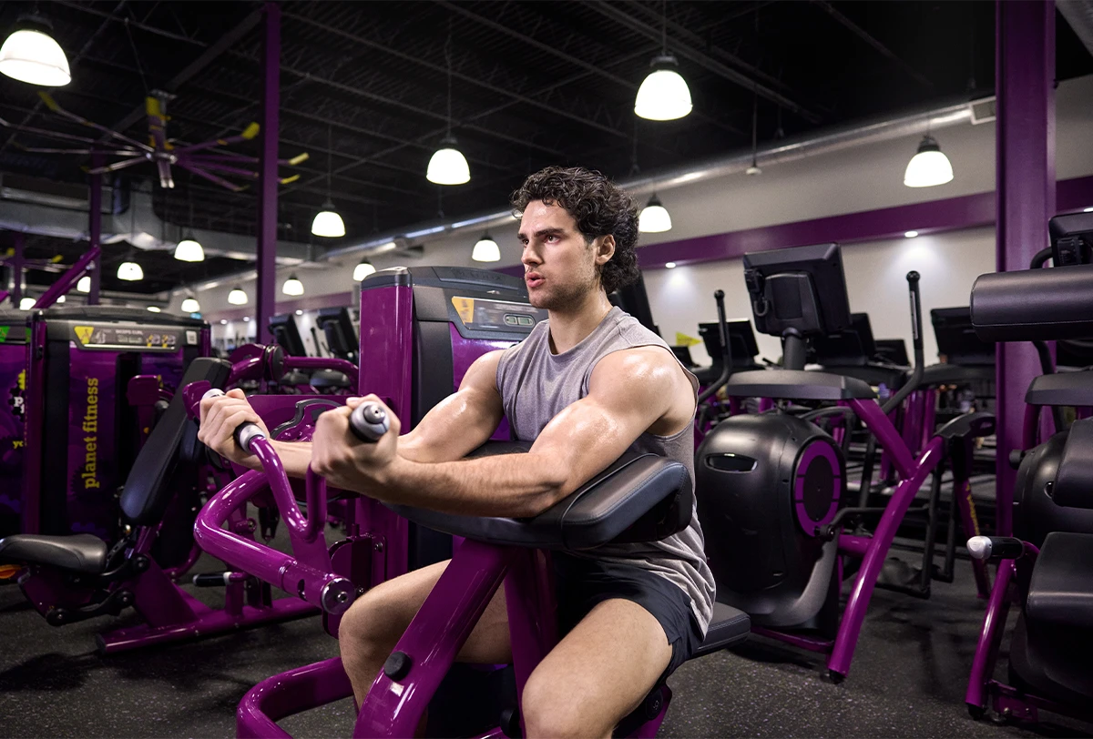 Free Weights vs Machines: Do You Really Need to Choose?