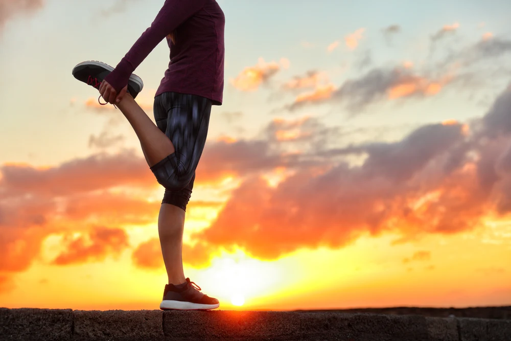 4 Lower-Body Stretches You Should Try If You Have to Sit for Long Periods 