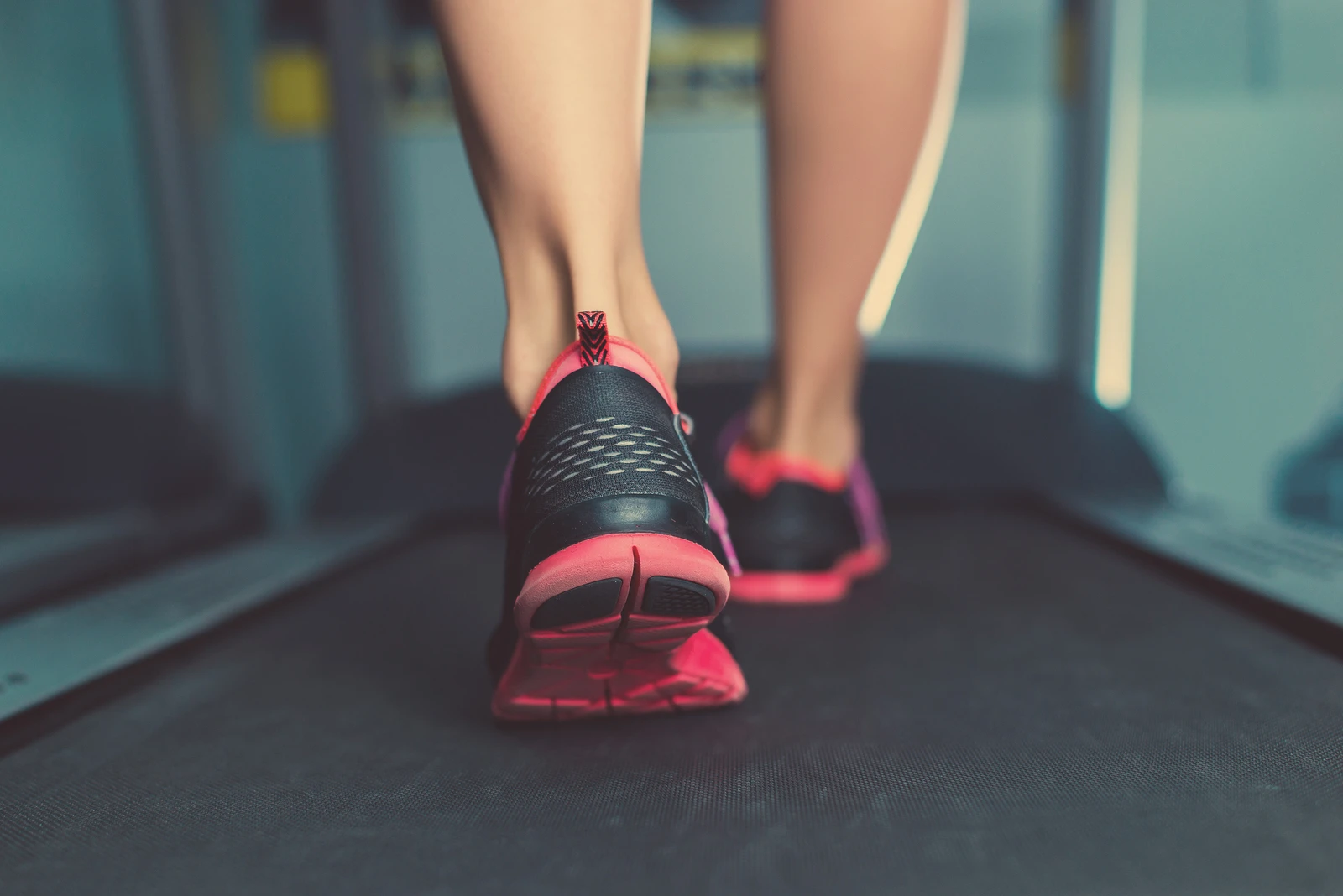How to Avoid Feeling Dizzy After Using the Treadmill