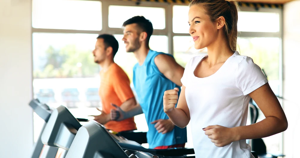 Running on a Treadmill: 7 Safety Tips to Keep in Mind