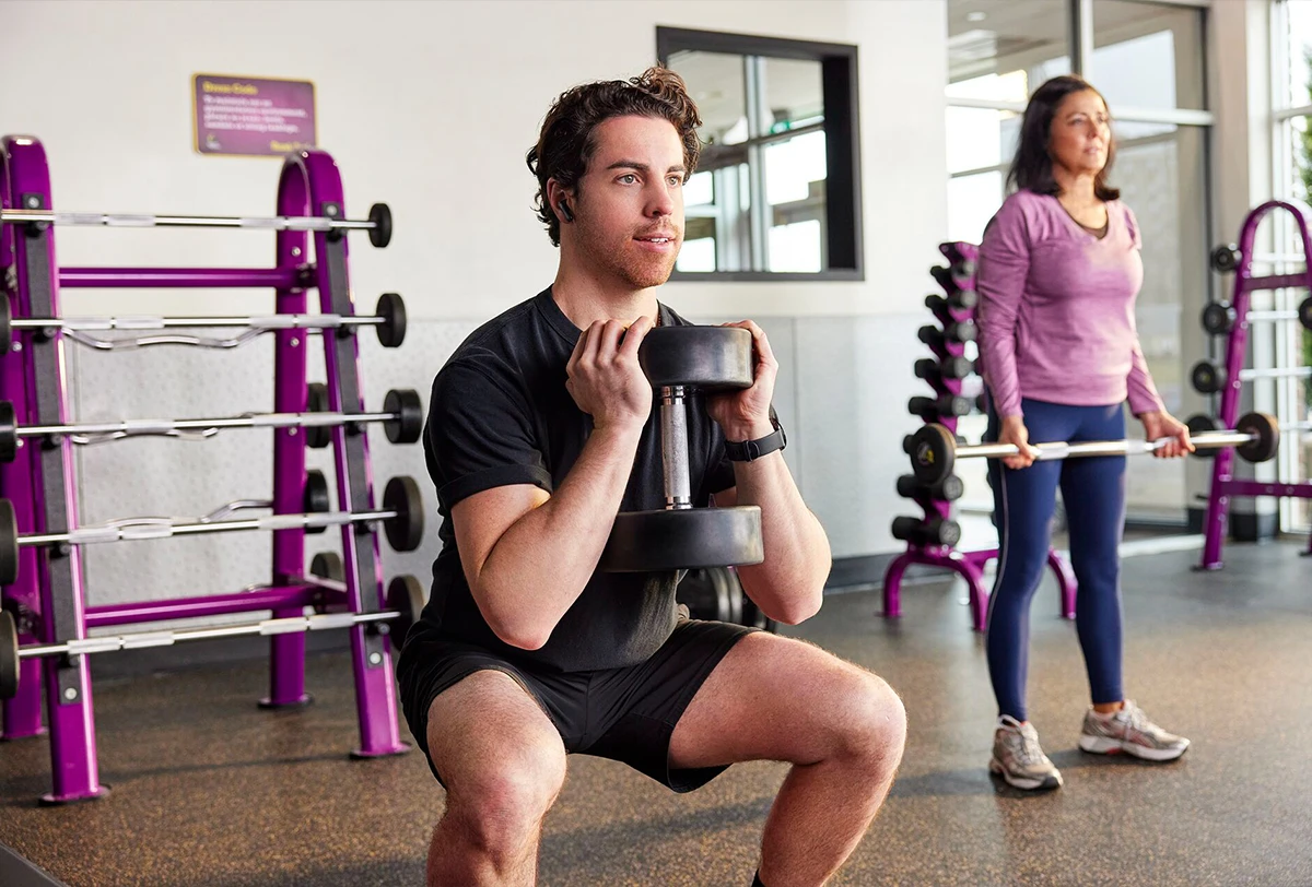 12 Best Glute Exercises for Beginners