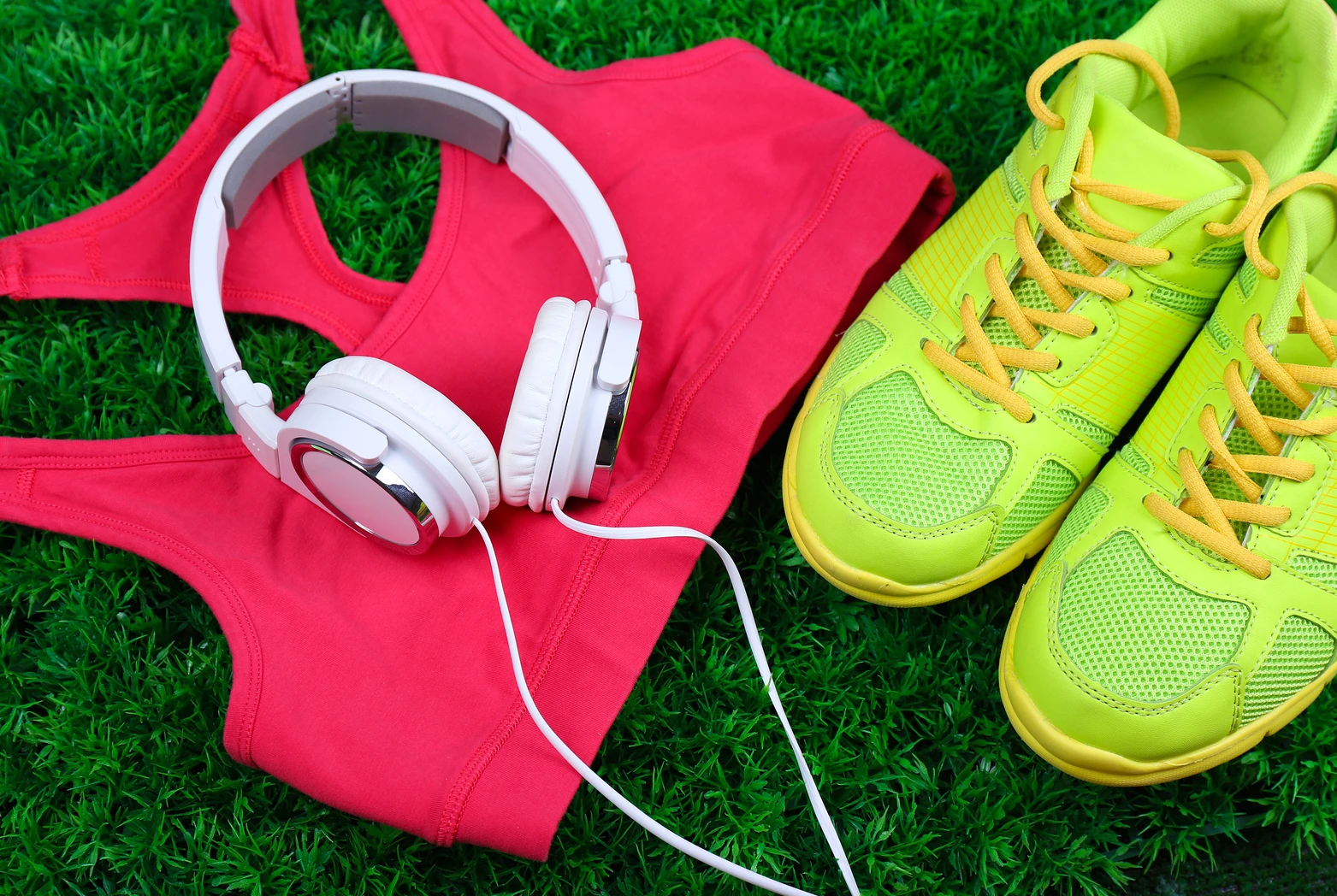 How to Pick the Right Sports Bra for You 