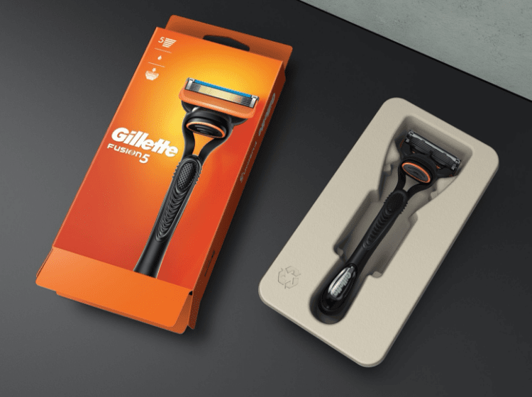 Gillette Fusion5 razor in Recyclable packaging