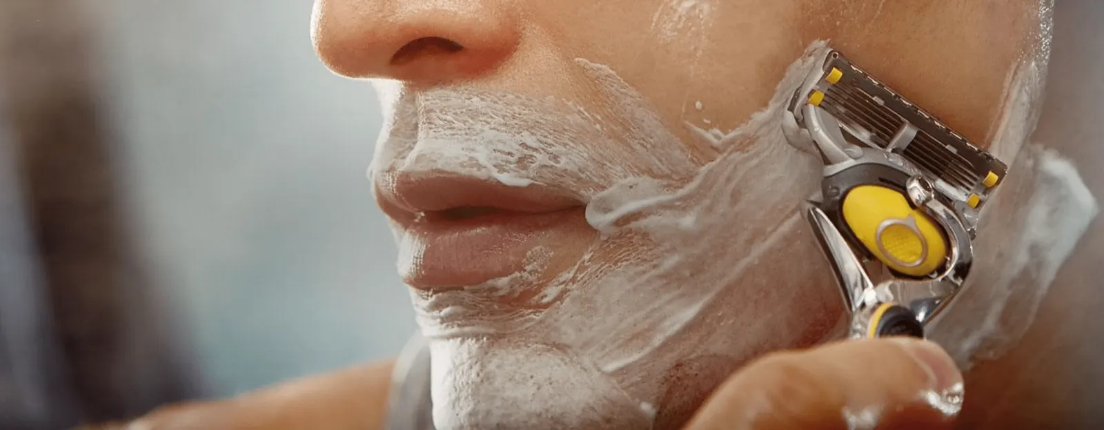 剃須敏感皮膚的技巧：正確的工具和技術