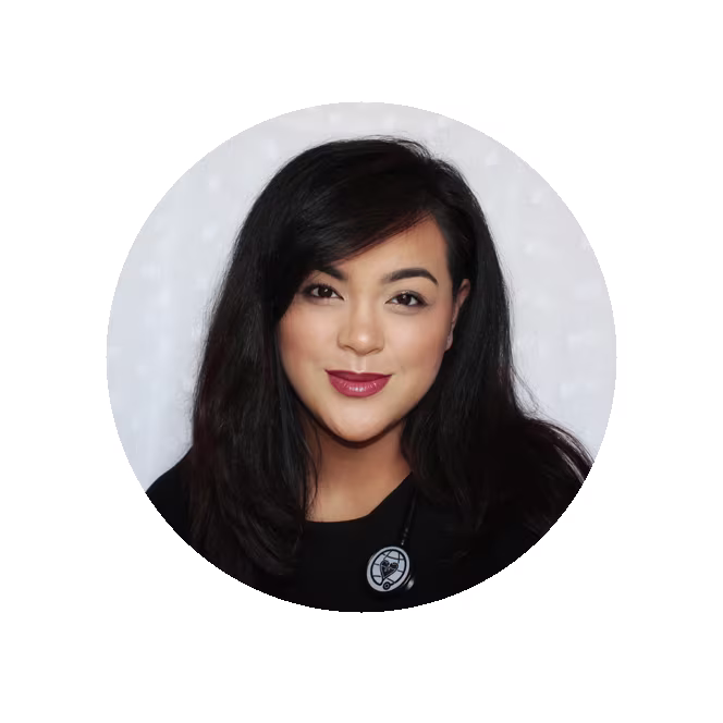 Dr. Clarisse Valencia
