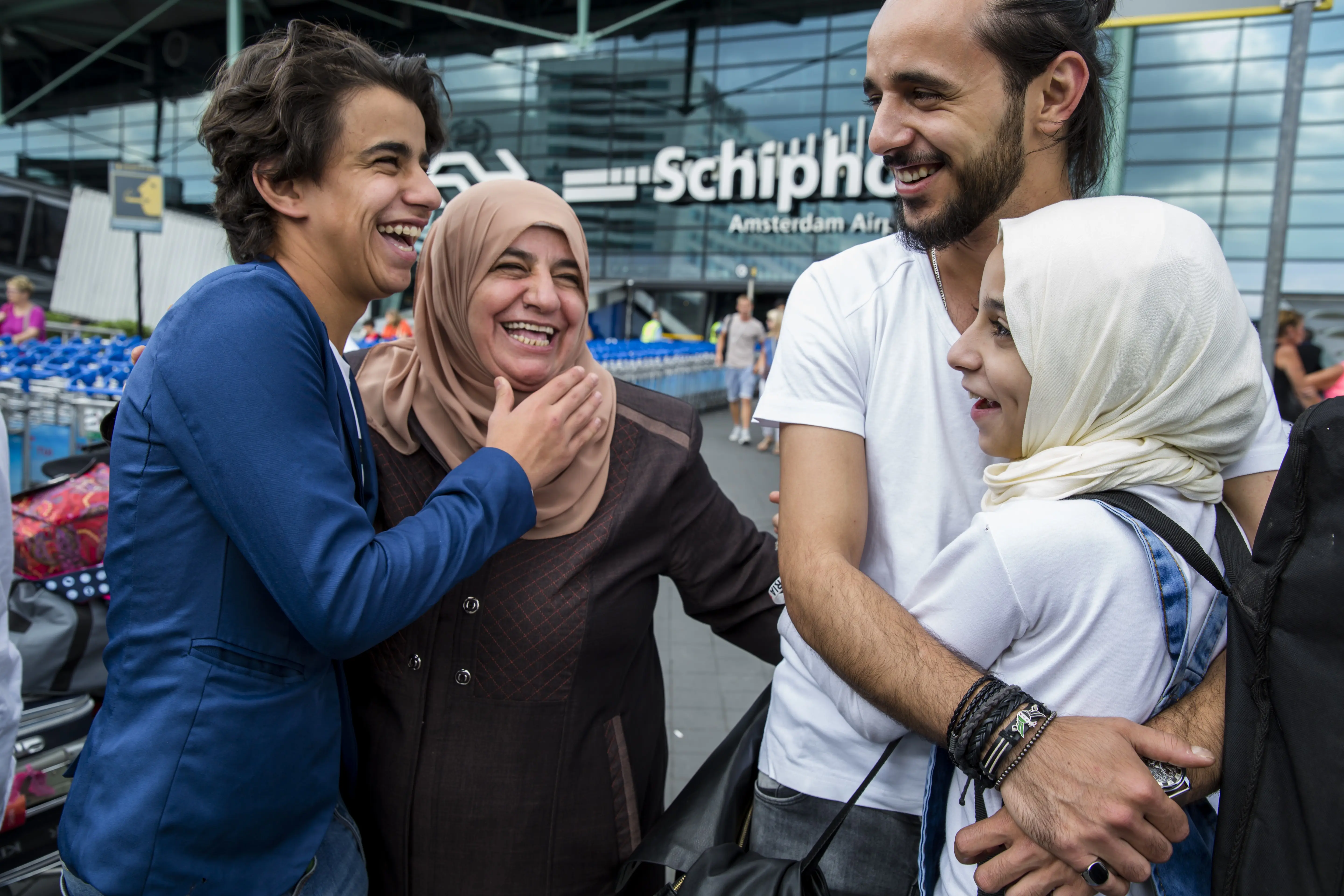 Family reunification at Schiphol Airport