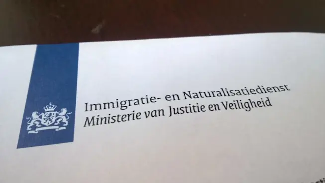 RefugeeHelp - De Immigratie- en Naturalisatiedienst (IND) beslist of je