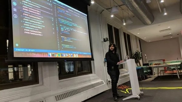 ReactNYC: E0l50z-5RHw