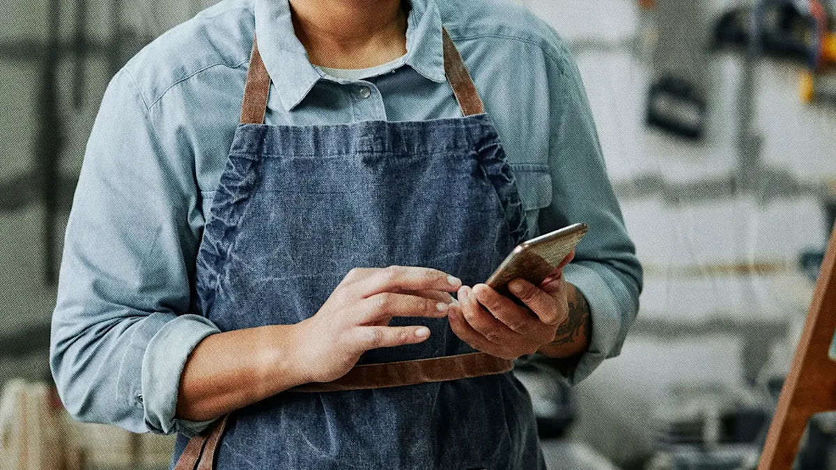 Cover Image for The Best Bank Accounts for Independent Contractors in 2026