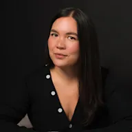Stephanie Gray - Headshot