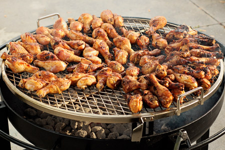 BBQChickenCrowd_1_3.jpg