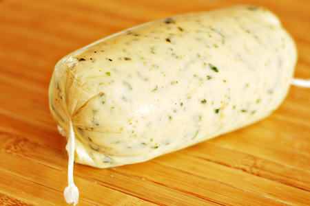 GarlicHerbHoneyButter_1_11.jpg