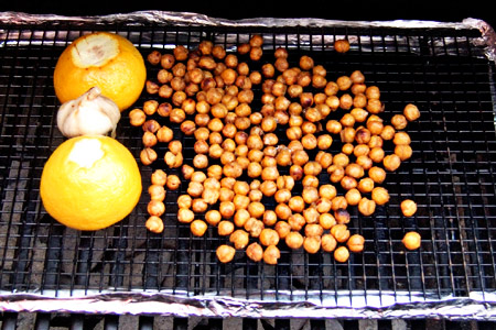 GrilledHumus_1_2.jpg