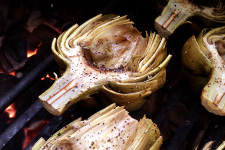 GrilledArtichokes_3.jpg