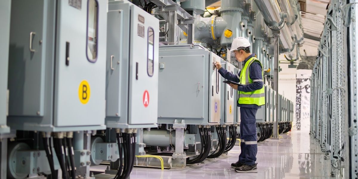 Distributor-Wire-and-Cable-Medium-Voltage-Electrical-Room