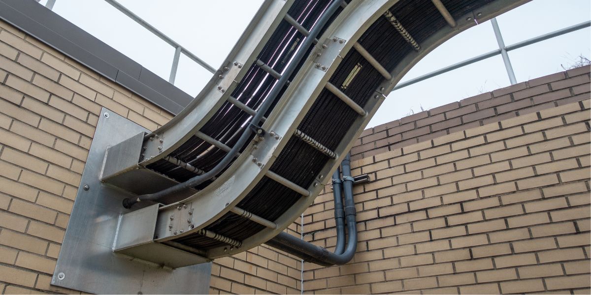 distributor-wire-and-cable-tray-cable-outdoor-run