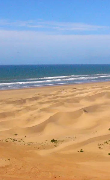 La plage blanche au sud d'Agadir p1