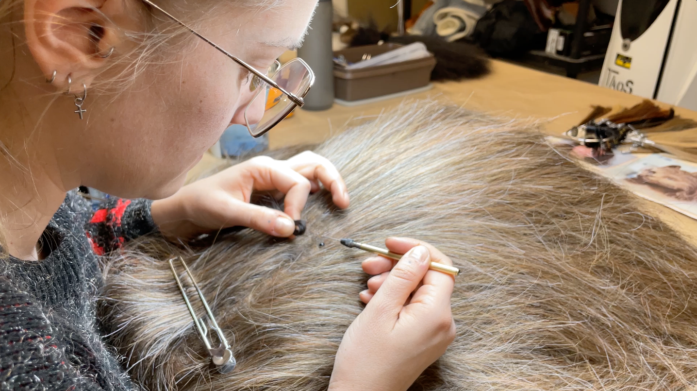 Les Loups-Garous cousus main