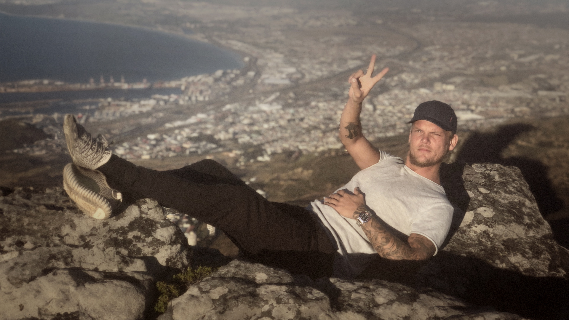 Netflix Announces Release of the Documentary 'Avicii I’m Tim' and