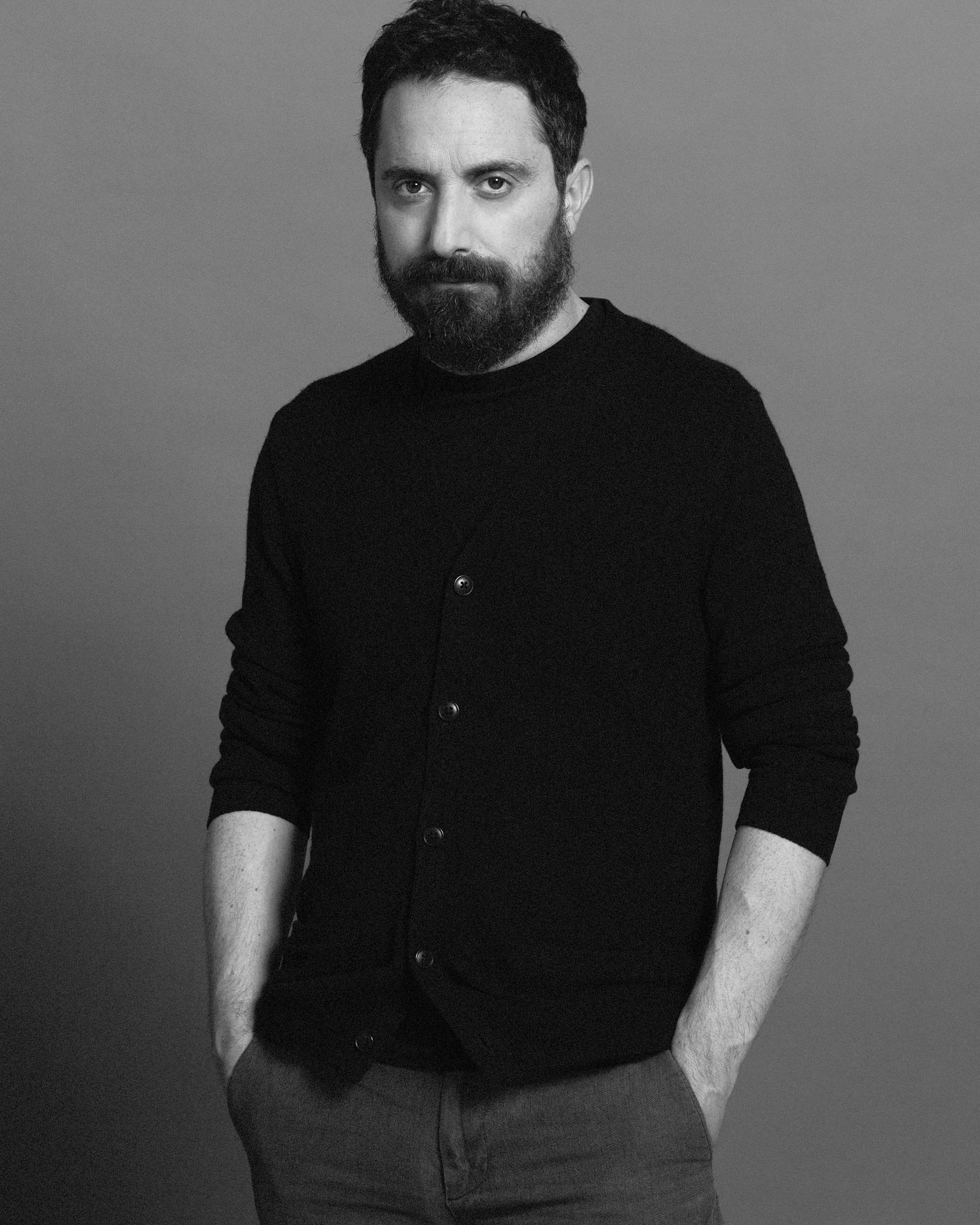 Pablo Larrain Retrato | Mis muertos tristtes