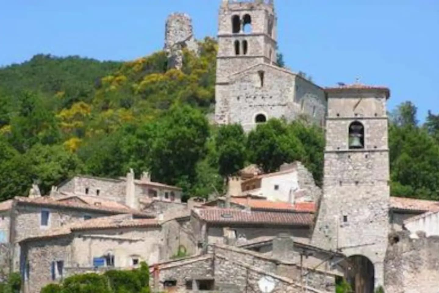 Le village (vue sur saint felix)