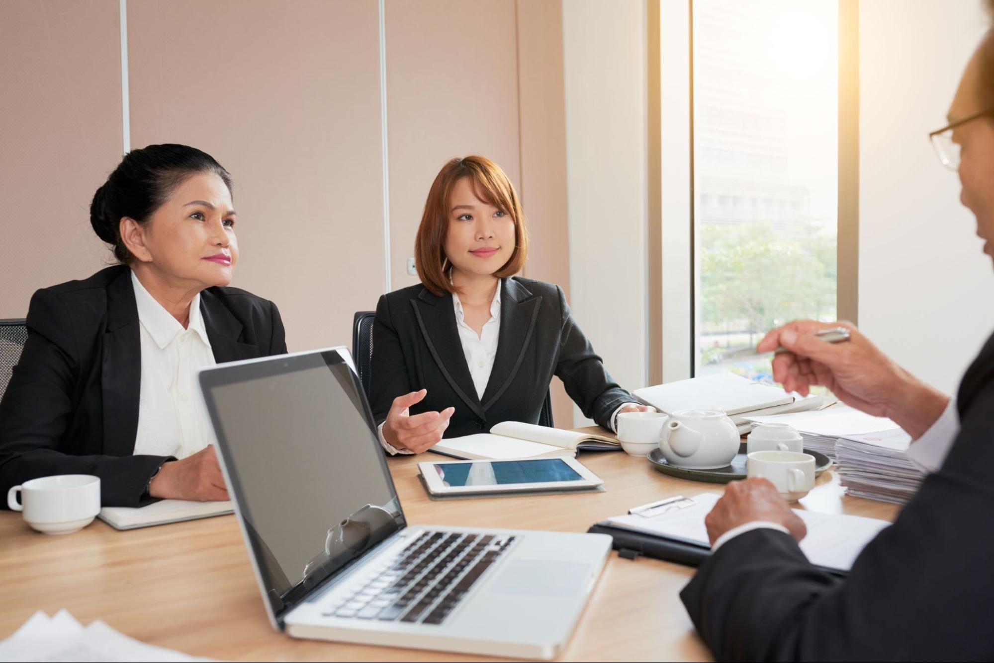 人資系統推薦示意圖