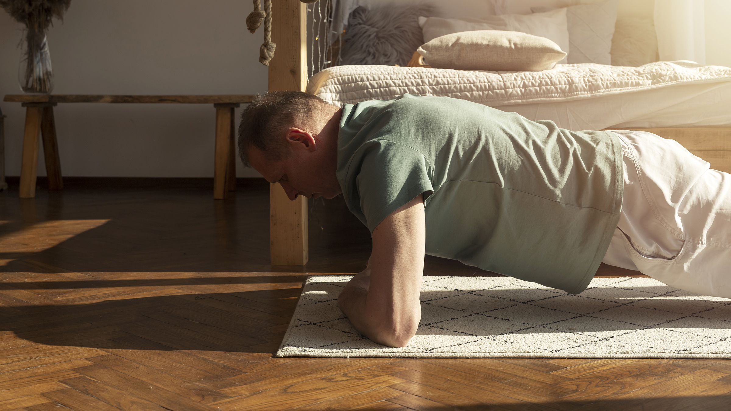 Exercises to Strengthen Your Core After Back Surgery - BenchMark Physical  Therapy
