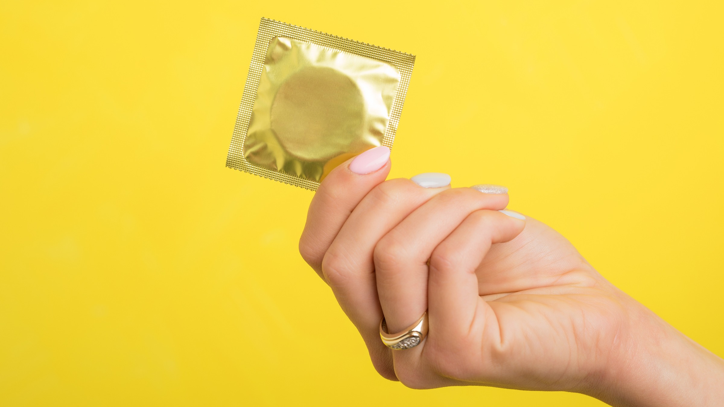 Wearing Female Condom Sex - How to Choose the Best Condom For You (and Your Partner) - GoodRx