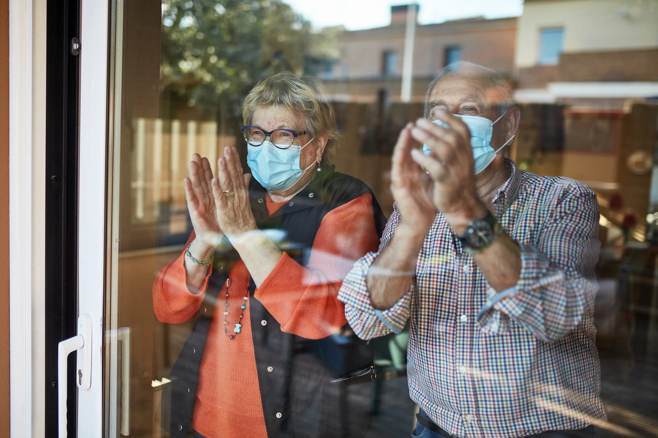 6 Healthy Aging Tips During COVID-19